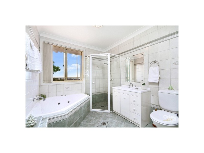 136 Coonong Road, Gymea Bay NSW 2227