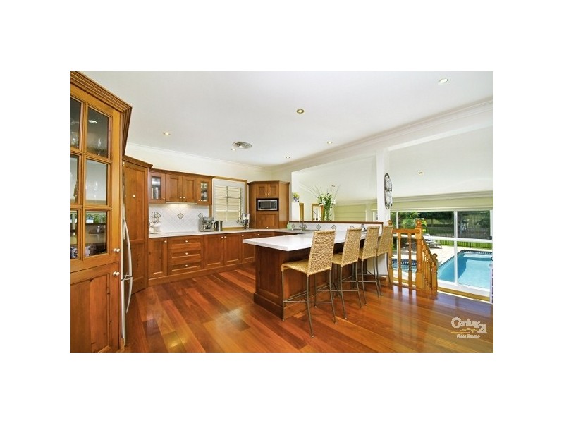 8 Warcoo Avenue, Gymea Bay NSW 2227