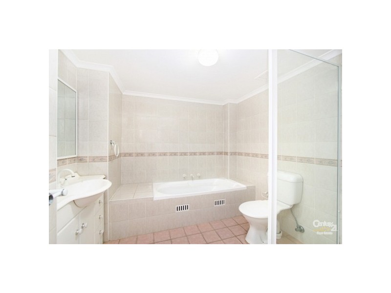 1/28 Leonay Street, Sutherland NSW 2232