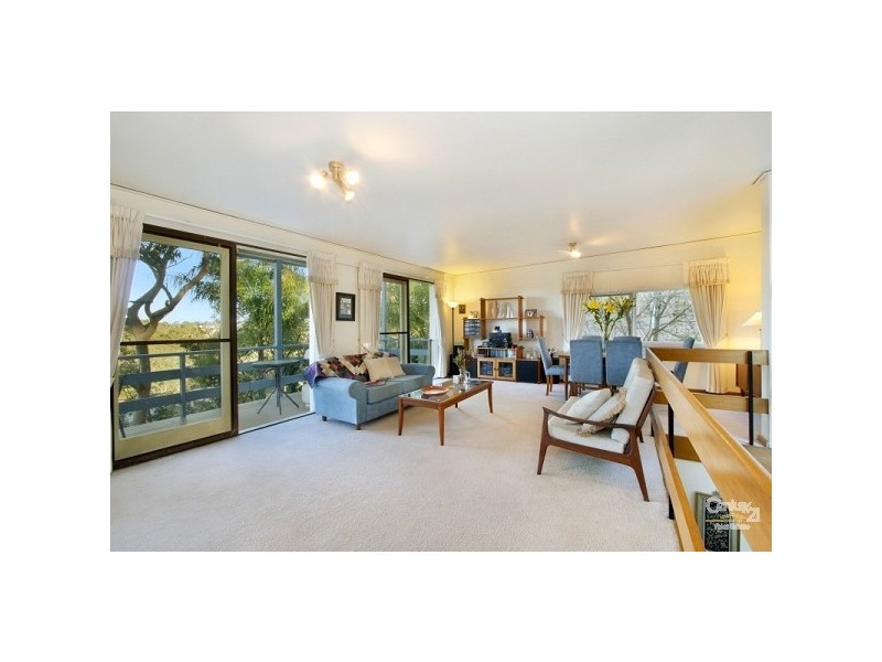 8 Timaru Place, Kirrawee NSW 2232