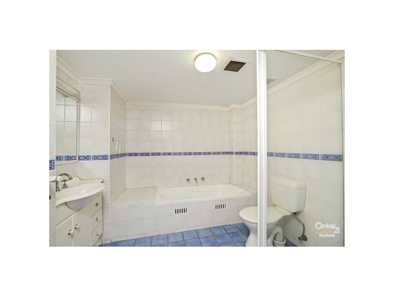 15/28 Leonay Street, Sutherland NSW 2232