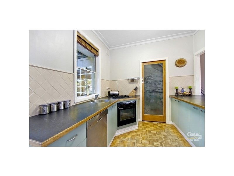 422 President Avenue, Kirrawee NSW 2232