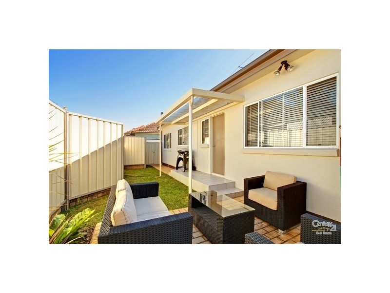 18 Pacific Street, Caringbah NSW 2229