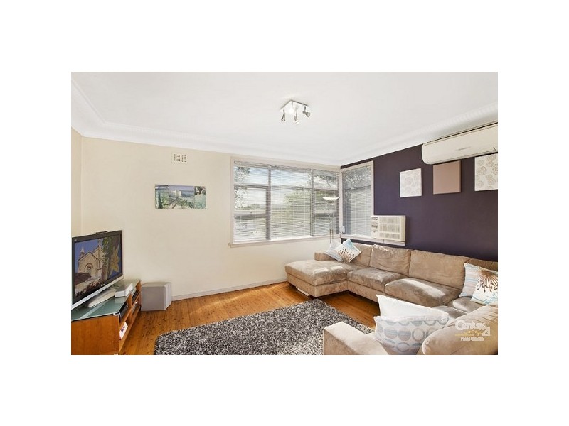 34 Marshall Road, Kirrawee NSW 2232