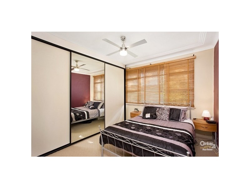 34 Marshall Road, Kirrawee NSW 2232