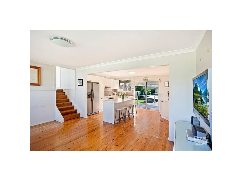 11 Putland Close, Kirrawee NSW 2232