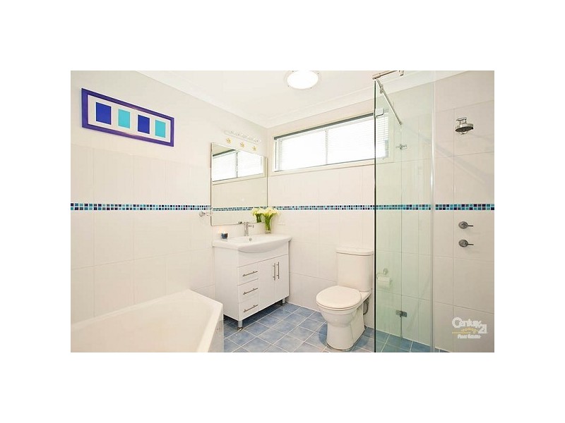 11 Putland Close, Kirrawee NSW 2232