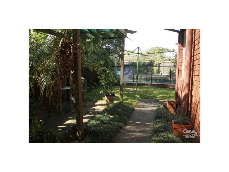 2 Putland Close, Kirrawee NSW 2232