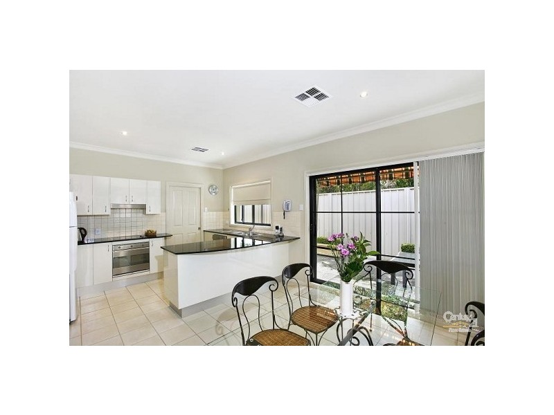 3/196 Forest Road, Gymea NSW 2227
