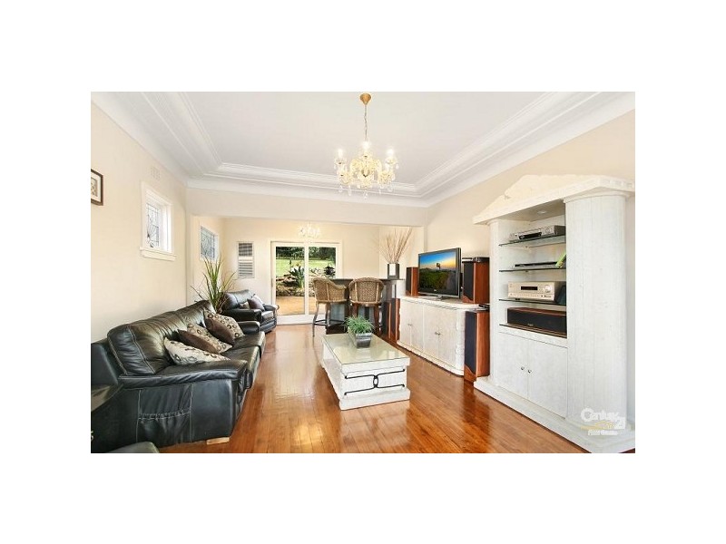 297 Gymea Bay Road, Gymea Bay NSW 2227