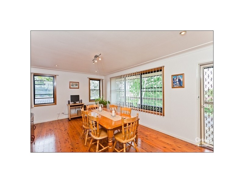 7 Lowana Avenue, Kirrawee NSW 2232