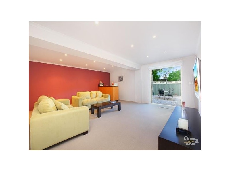 20 Wylie Street, Kirrawee NSW 2232