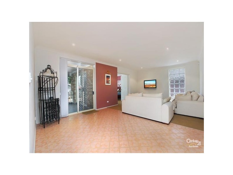 20 Wylie Street, Kirrawee NSW 2232