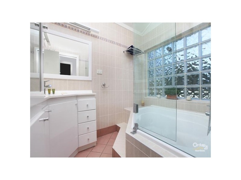 20 Wylie Street, Kirrawee NSW 2232