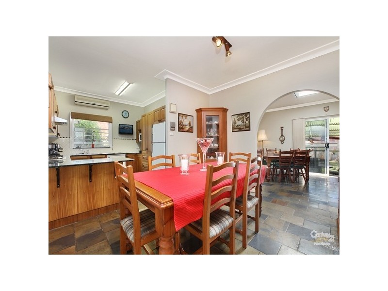 241 Gymea Bay Road, Gymea Bay NSW 2227