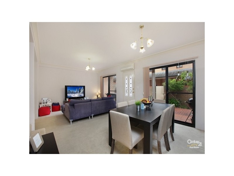 11/22 – 28 Premier Street, Gymea NSW 2227
