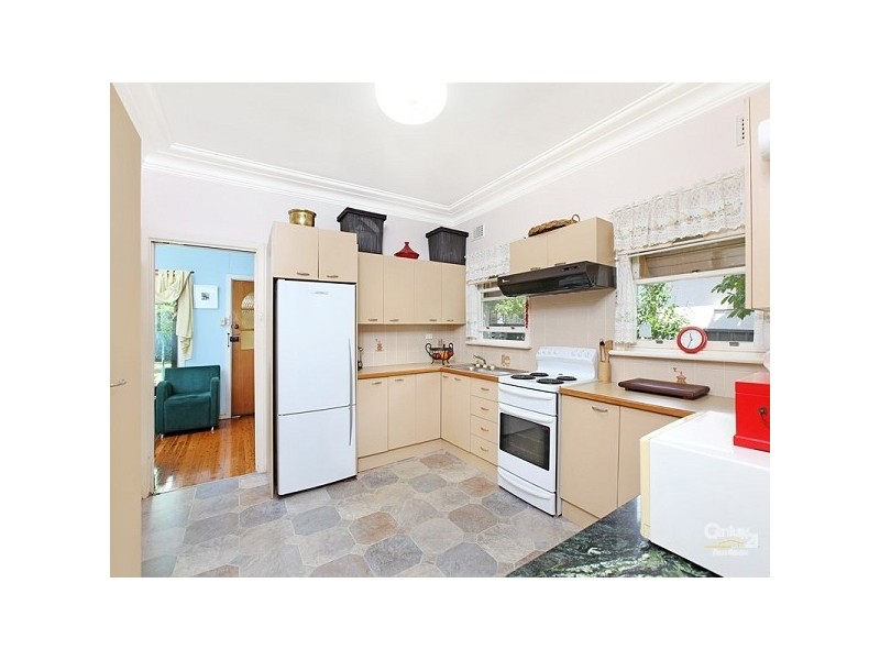 260 President Avenue, Miranda NSW 2228