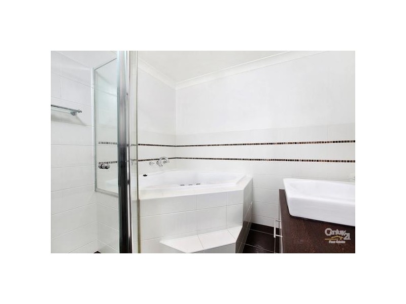 4/7 Curtis Street, Caringbah NSW 2229