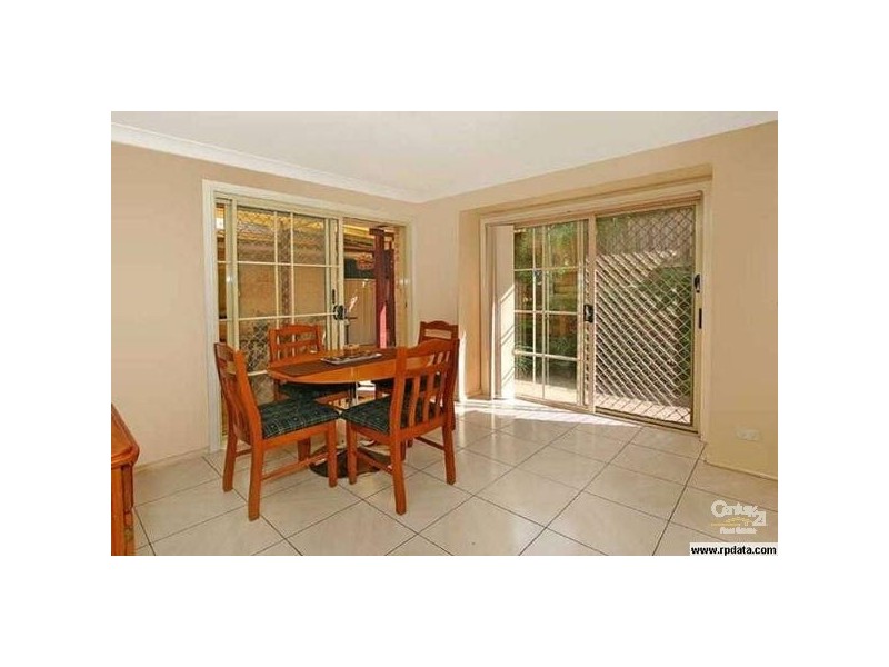 2/7 Paddison Ave, Gymea NSW 2227