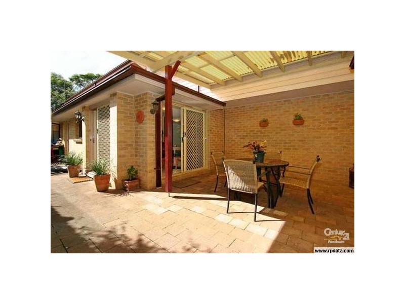 2/7 Paddison Ave, Gymea NSW 2227