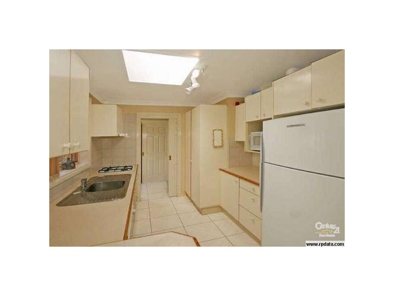 2/7 Paddison Ave, Gymea NSW 2227