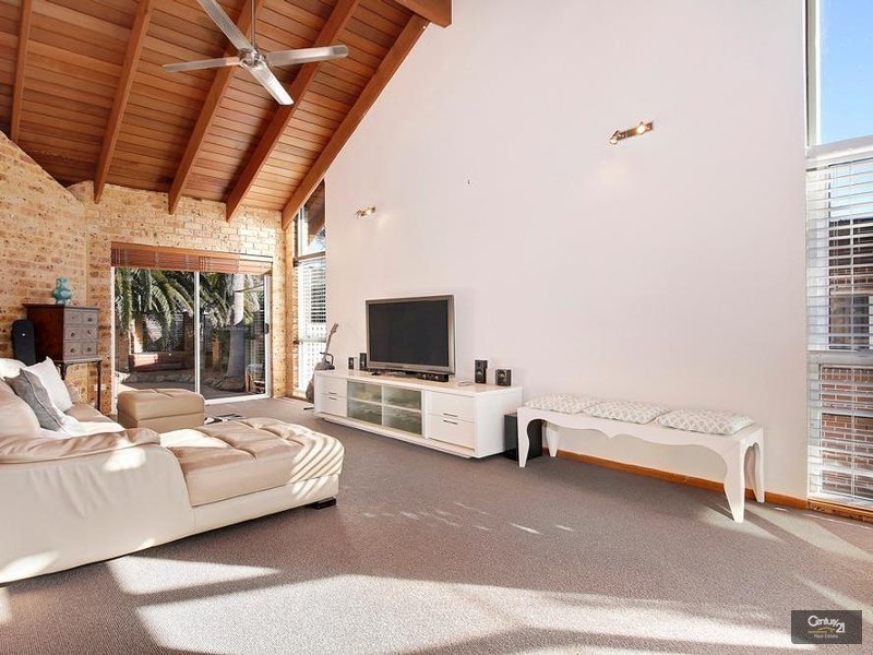 25 Vernon Avenue, Gymea Bay NSW 2227