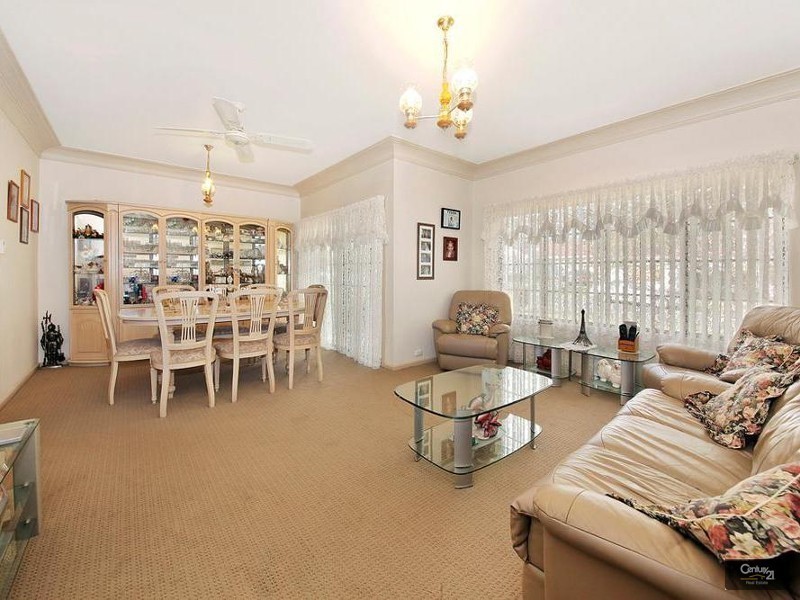 11 Kalkada Avenue, Gymea Bay NSW 2227