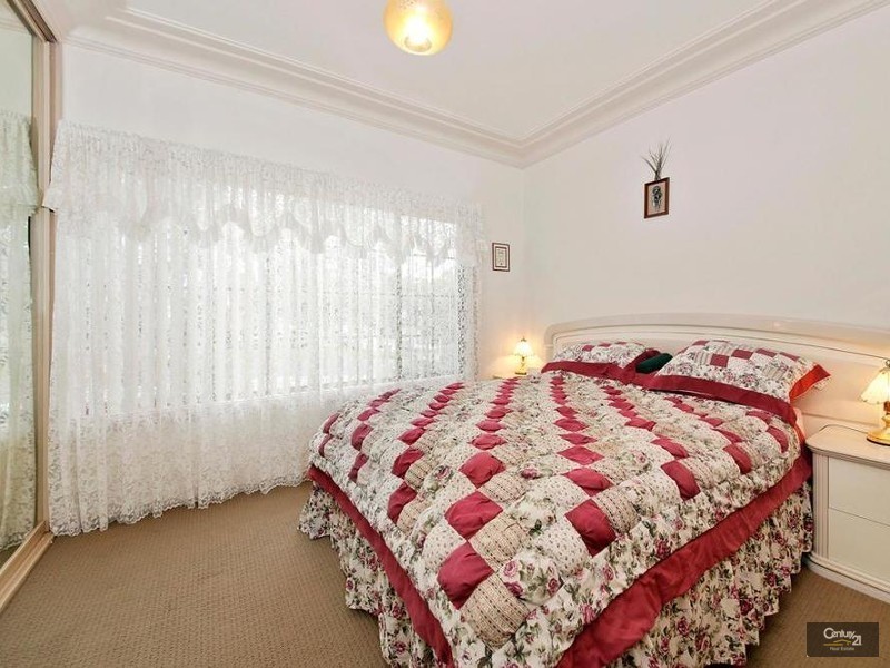 11 Kalkada Avenue, Gymea Bay NSW 2227