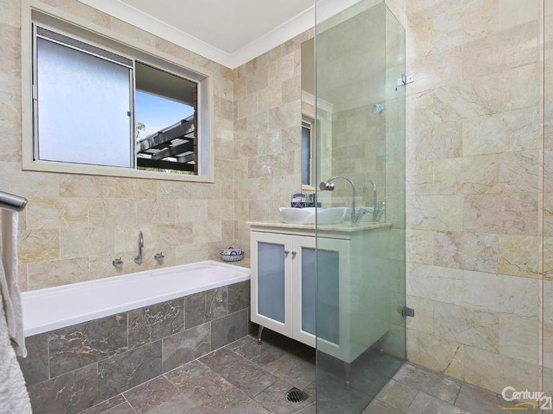 2 Ellesmere Road, Gymea Bay NSW 2227