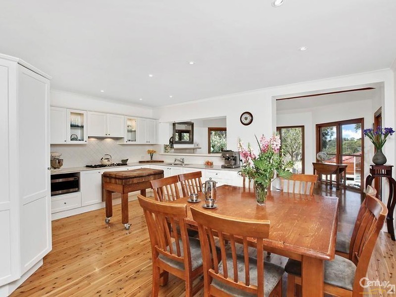 81 Bunarba Road, Gymea Bay NSW 2227