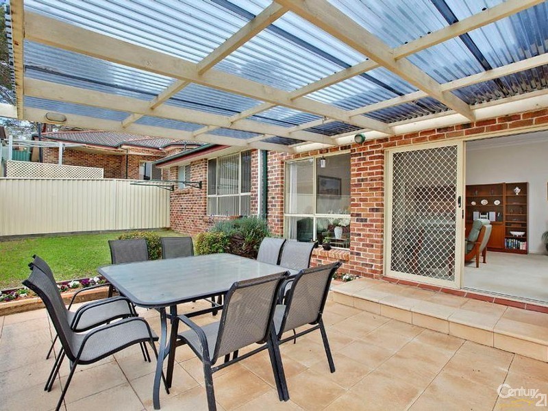 2/26 Glencoe Street, Sutherland NSW 2232