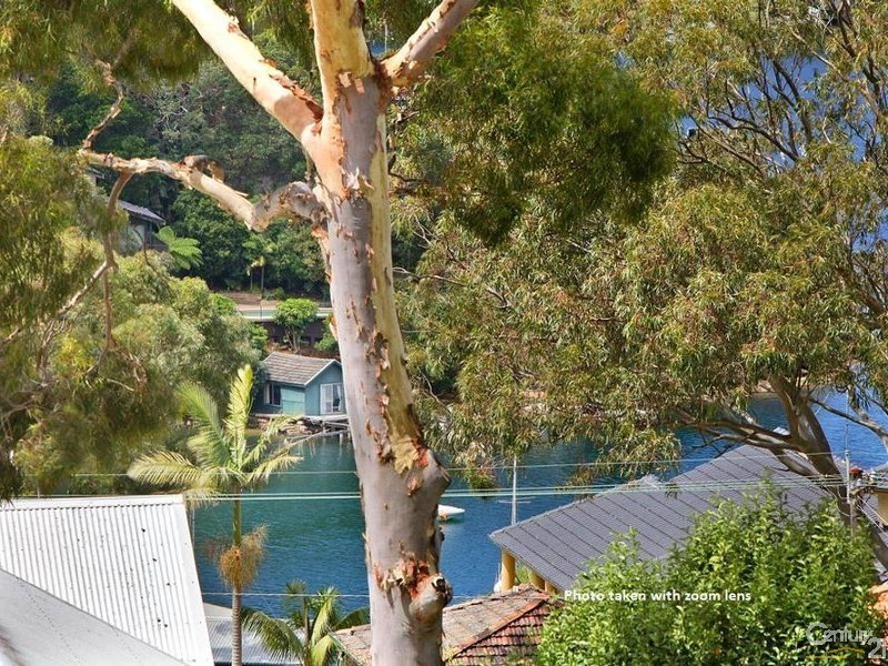 42 Cecil Street, Caringbah South NSW 2229