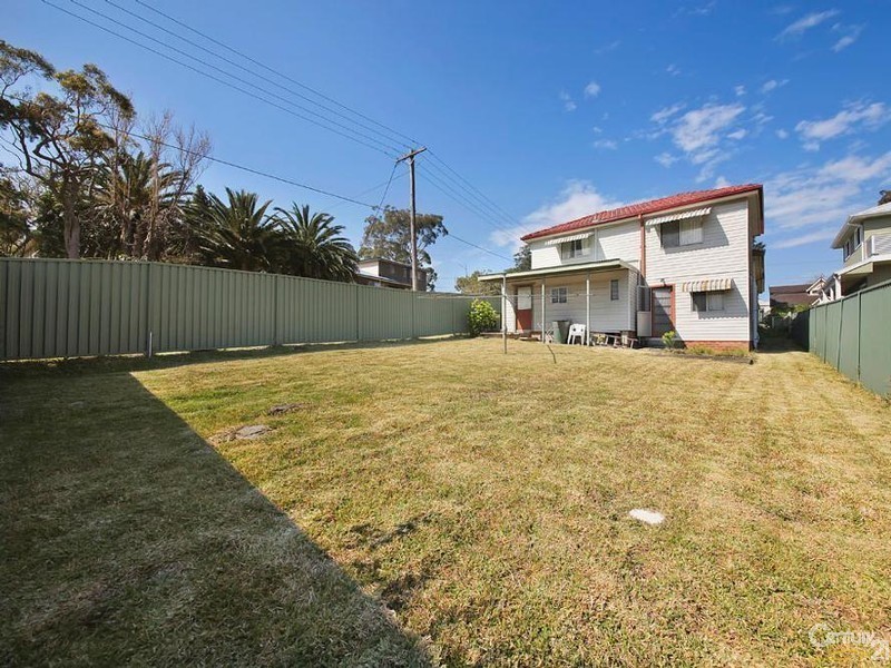 13 National Ave, Loftus NSW 2232