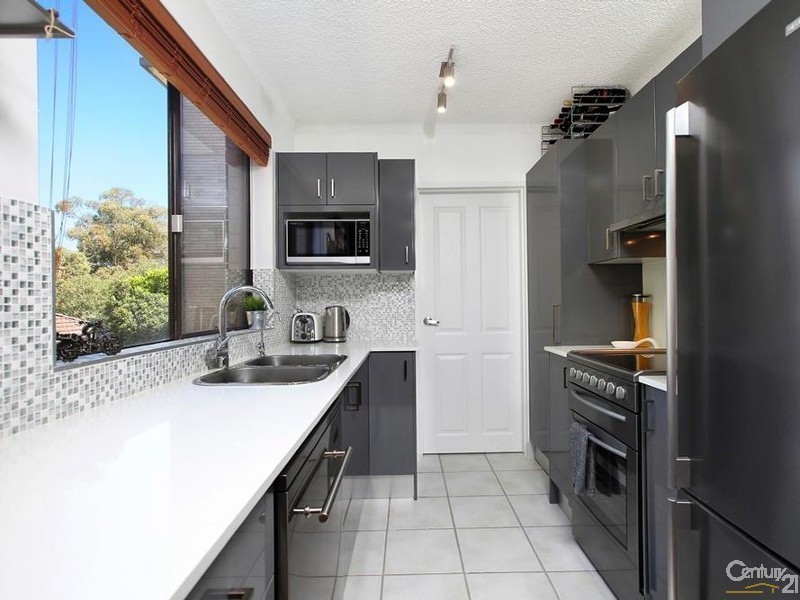 3/6-8 Moani Avenue, Gymea NSW 2227