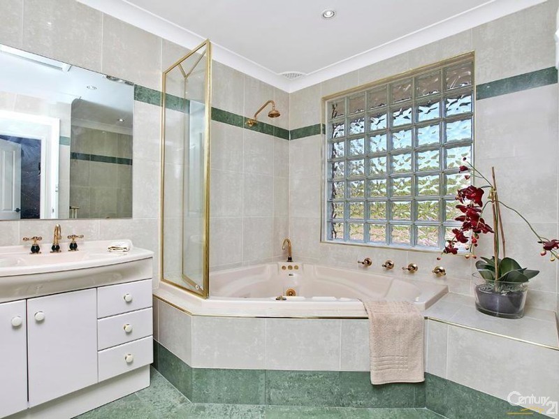 11 Rulwalla Place, Gymea NSW 2227