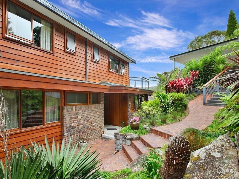 2 Avon Place, Gymea NSW 2227
