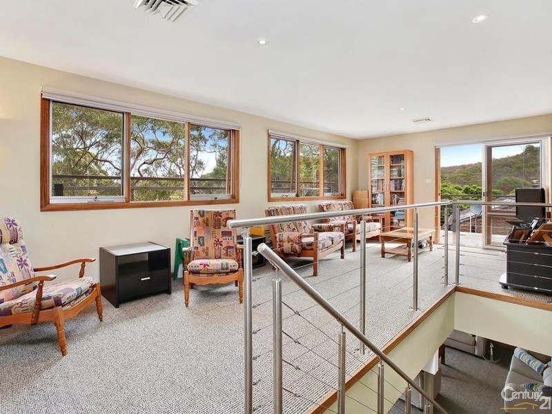 2 Avon Place, Gymea NSW 2227