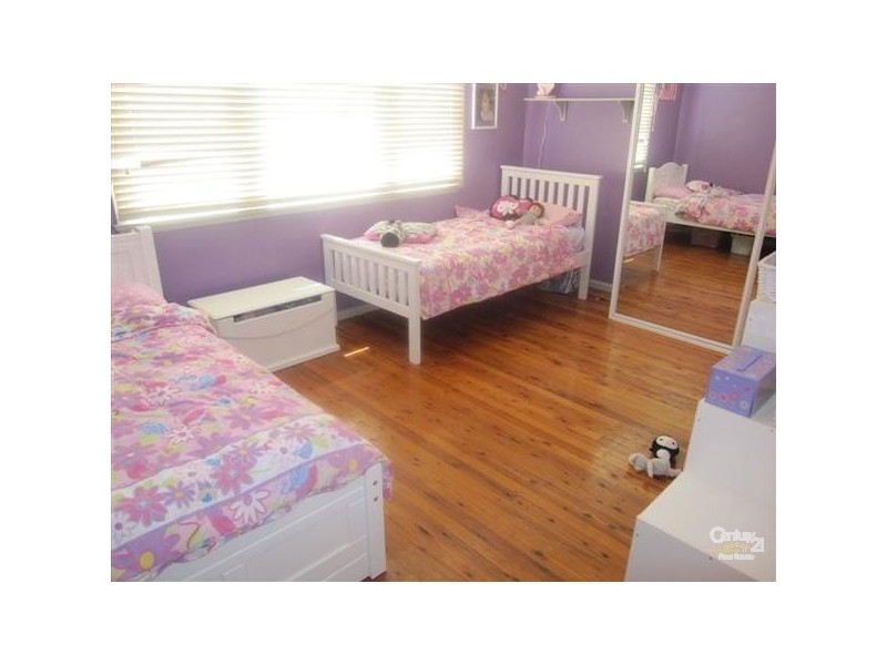 16 Nyinya Avenue, Gymea NSW 2227