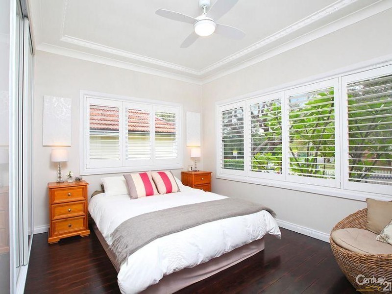 60 Coonong Road, Gymea Bay NSW 2227