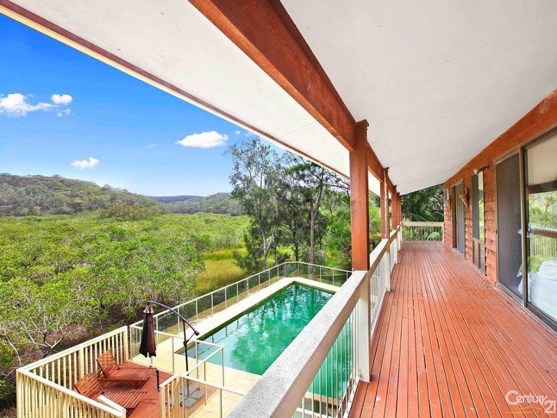 10 Swallow Rock Drive, Grays Point NSW 2232