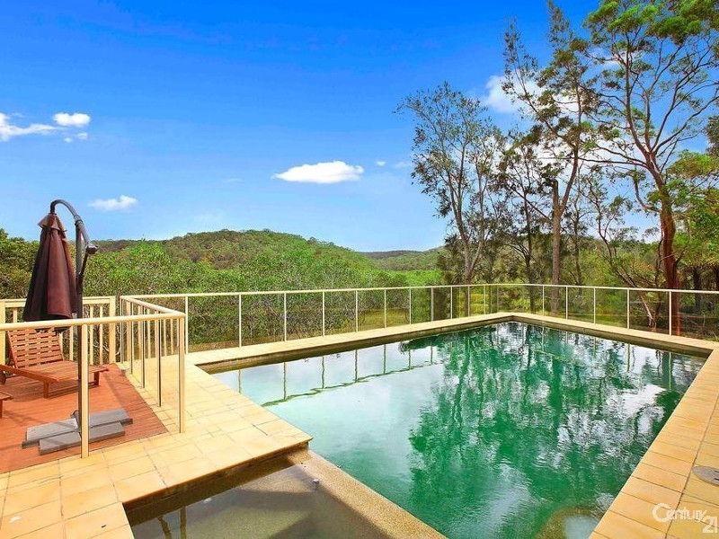 10 Swallow Rock Drive, Grays Point NSW 2232
