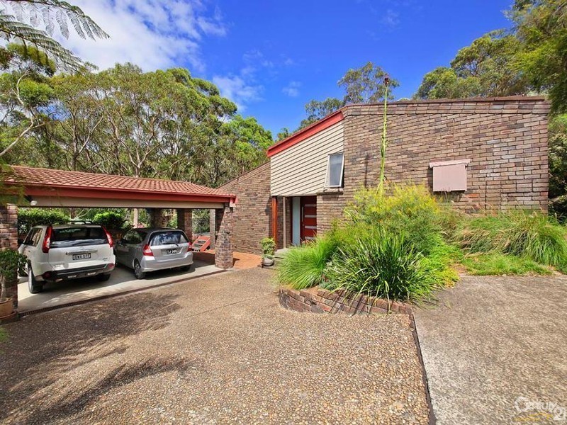 8 Tea Tree Place, Kirrawee NSW 2232