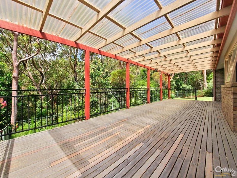 8 Tea Tree Place, Kirrawee NSW 2232