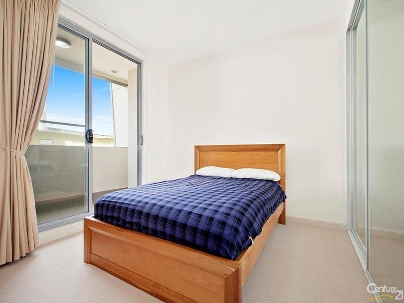 301/68 Eton  Street, Sutherland NSW 2232