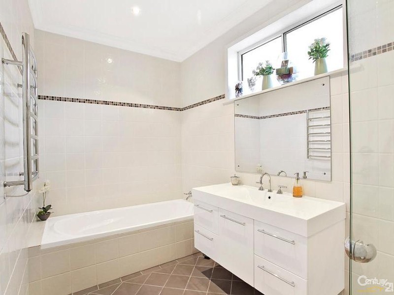 37 Arcadia Avenue, Gymea Bay NSW 2227