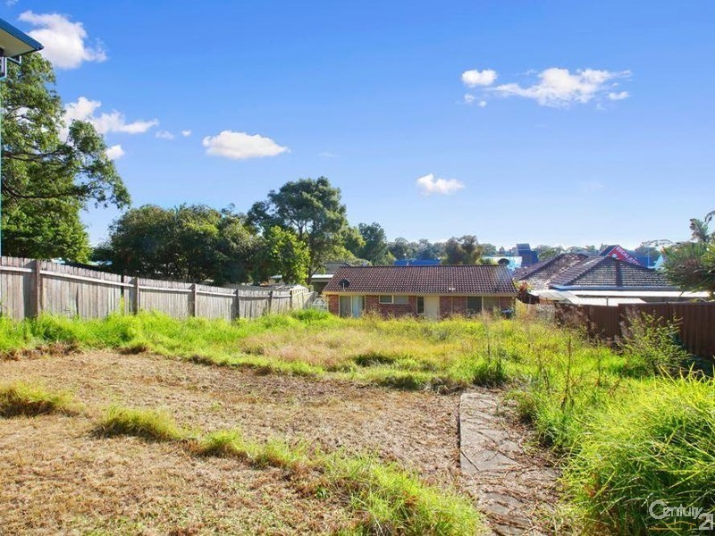 17 Easton Avenue, Sylvania NSW 2224