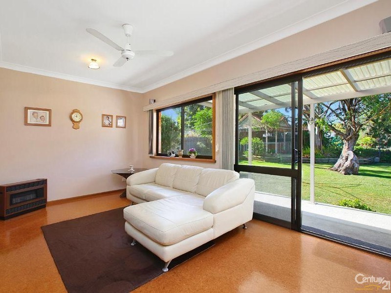 20 Kirrawee Avenue, Kirrawee NSW 2232