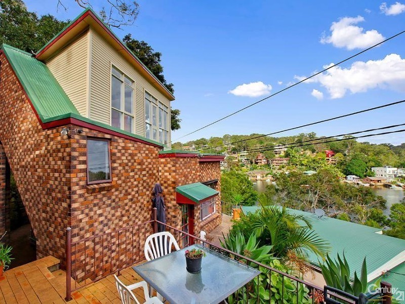 22d Naranganah Avenue, Gymea Bay NSW 2227