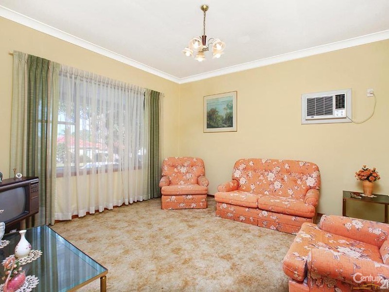 23 Pines Parade, Gymea NSW 2227