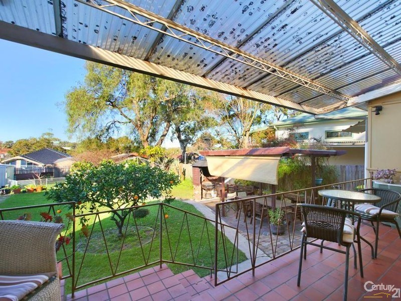 8 Corella Road, Kirrawee NSW 2232